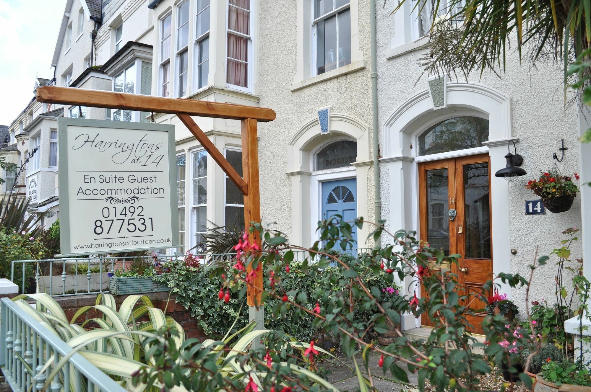 Harringtons At 14 Hotel Ландъндо Екстериор снимка